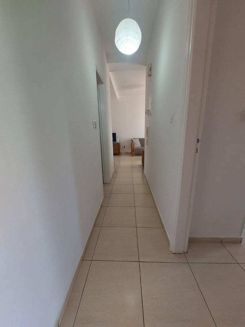 Sunny 2 Bedroom Larnaca Center Exterior photo